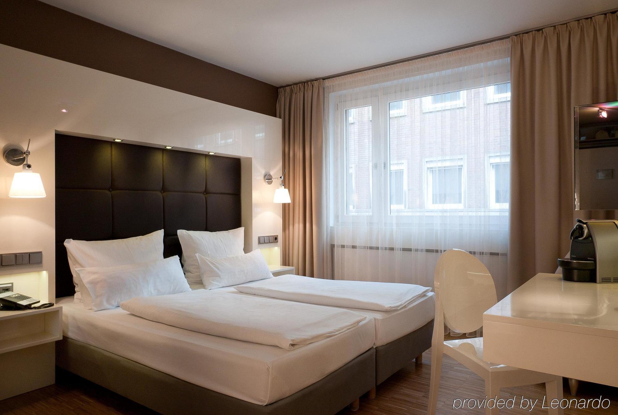 Santo Hotel Keulen