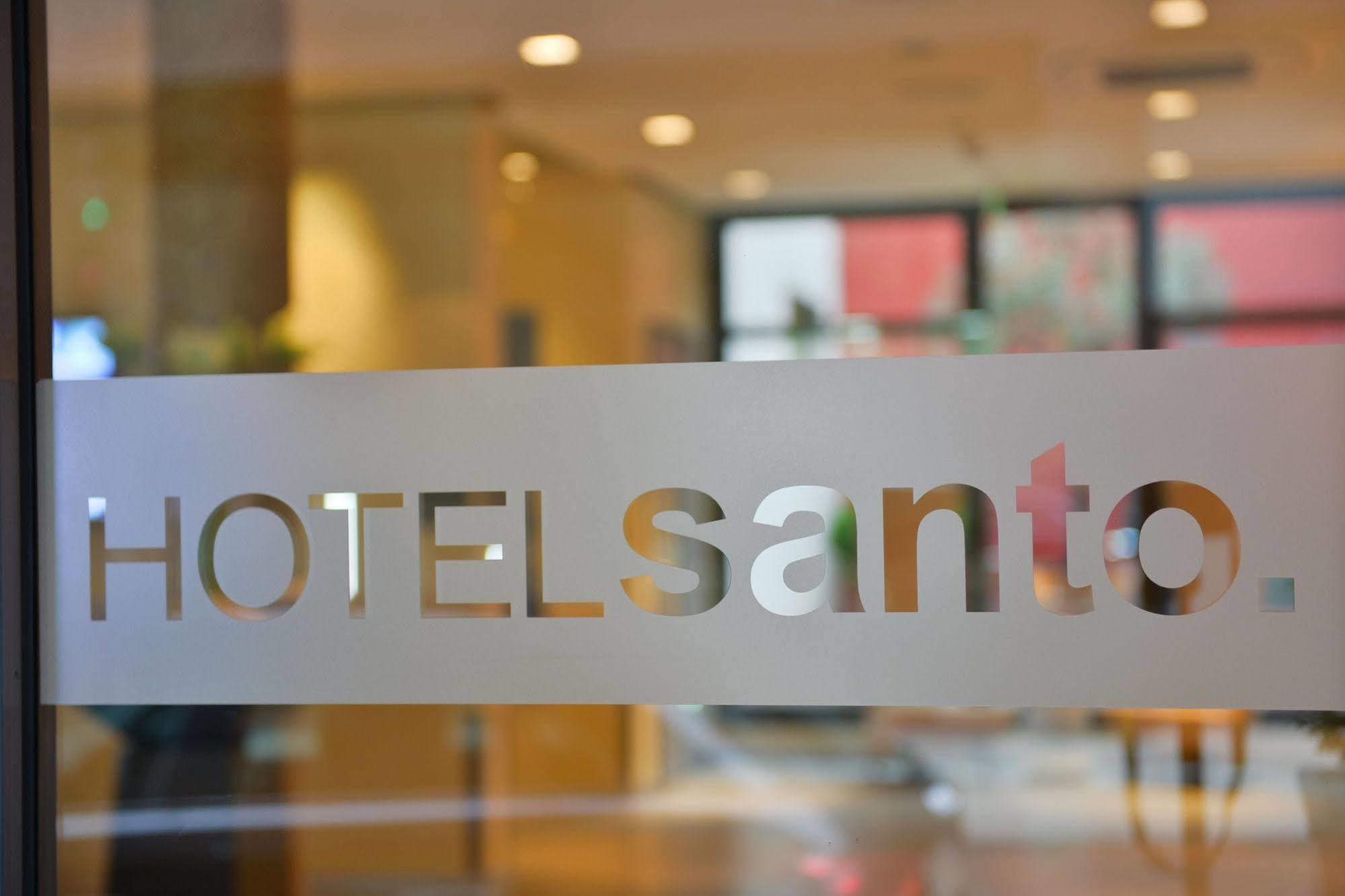 Santo 4* Keulen